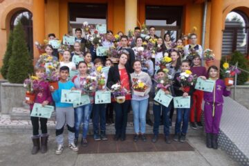 Școala de Ikebana pentru elevii din Șcheia