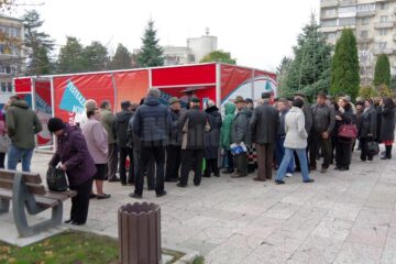 Peste 300 de suceveni s-au testat ieri gratuit pentru depistarea hepatitei C, iar 17 au fost depistați pozitivi