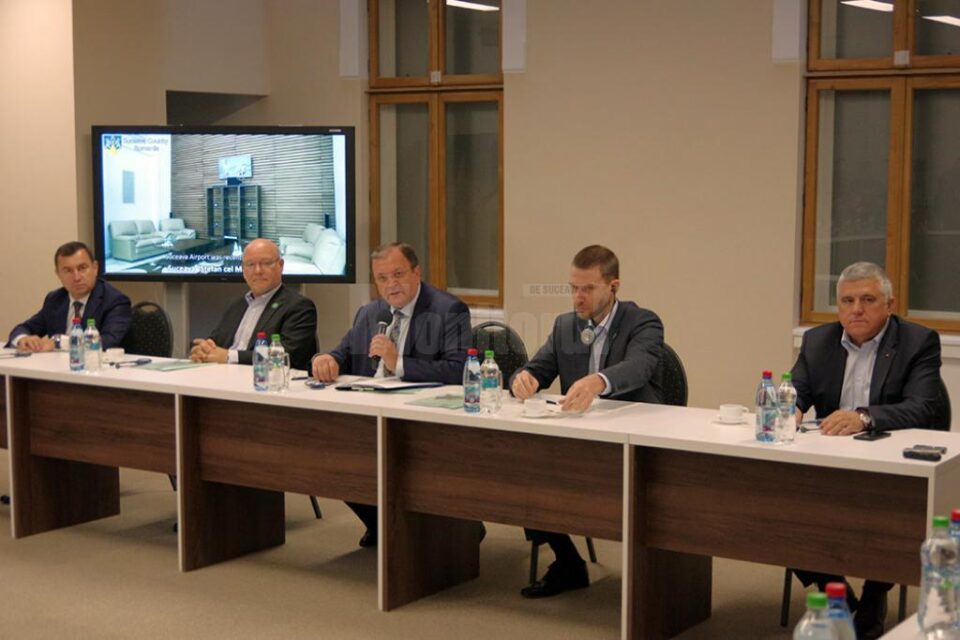 Conducerea Camerei de Comerț Româno-Germane și autoritățile județene au discutat cu mediul de afaceri despre încurajarea investițiilor germane Conducerea Camerei de Comerț Româno-Germane și autoritățile județene au discutat cu mediul de afaceri despre încurajarea investițiilor germane