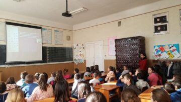 Manifest împotriva violenței școlare, la Câmpulung Moldovenesc