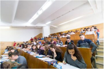 A V-a ediție a concursului de chimie „Cristofor Simionescu” Sursa www.ch.tuiasi.ro