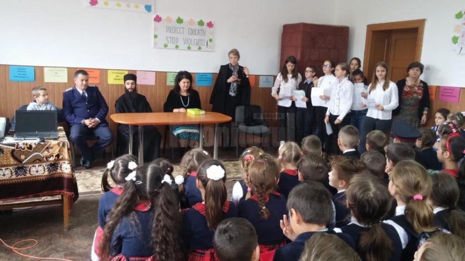 Proiect educativ ,,Stop Violenței”, la Școala Gimnazială Vama