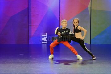 Patru echipe ale Clubului Sportiv Invictus Moldovița s-au calificat la Dance World Cup Canada