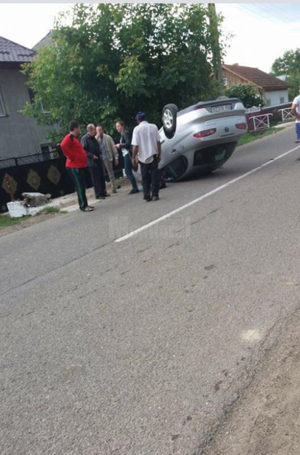 Imagine de la locul accidentului