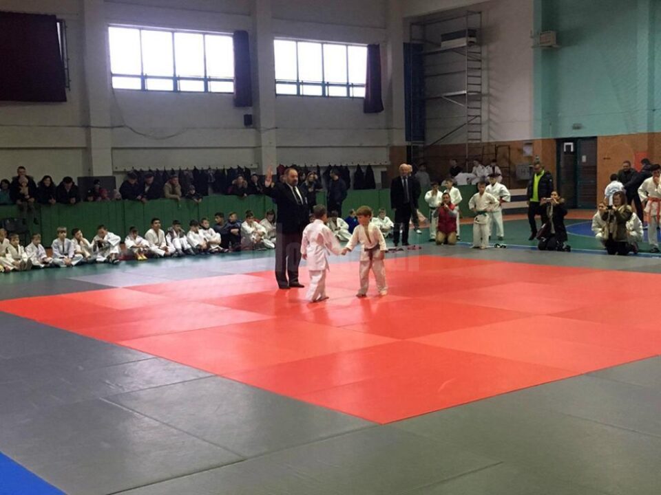 Peste 200 de copii și juniori au participat la turneul internațional de la Gura Humorului