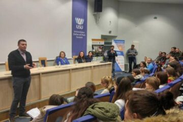 Conferința "Studentul USV - De la risc de excluziune la succes academic"