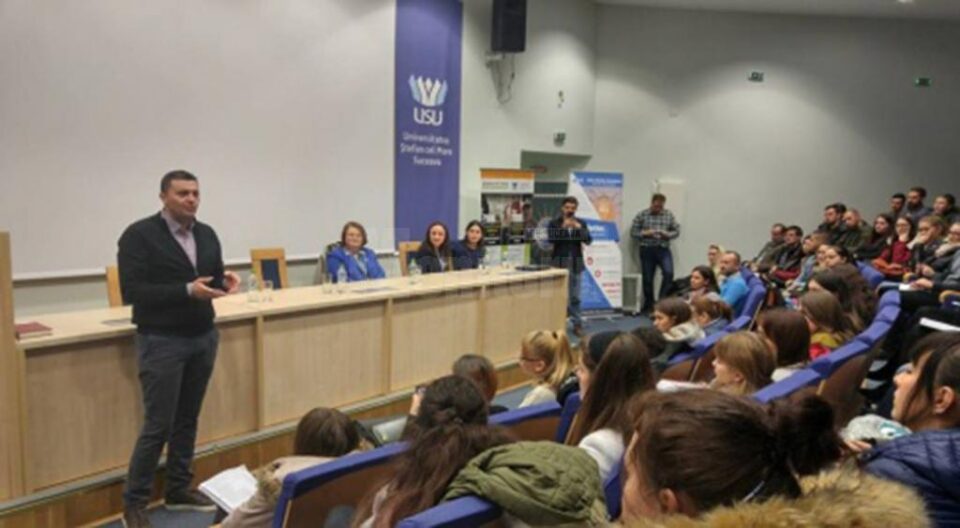 Conferința "Studentul USV - De la risc de excluziune la succes academic"
