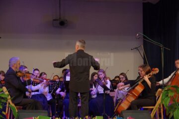 Elevi și cadre didactice, premiate la Gala Proiectelor Europene