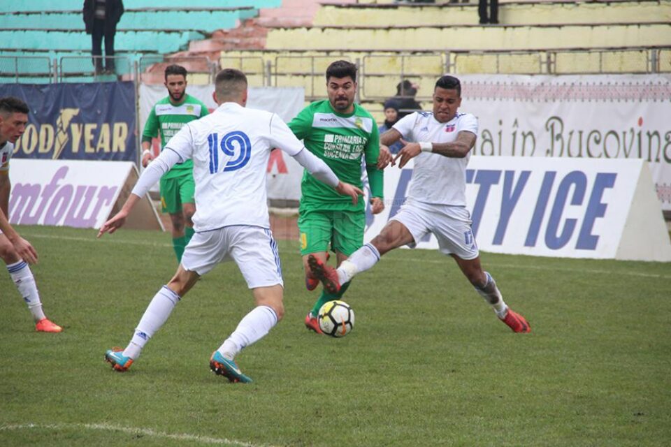 Marius Matei a fost cel mai bun jucător al Forestei în partida cu Luceafărul Oradea Marius Matei a fost cel mai bun jucător al Forestei în partida cu Luceafărul Oradea