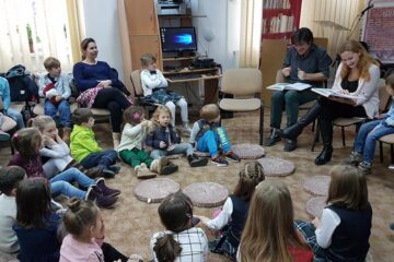 Călătorie în lumea poveștilor lui Petre Ispirescu, în interpretarea actorilor Clara Popadiuc și Răzvan Bănuț