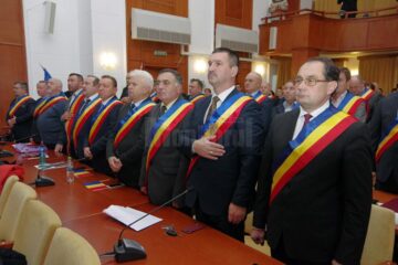 Ședința solemnă a Consiliului Județean organizată de Ziua Bucovinei