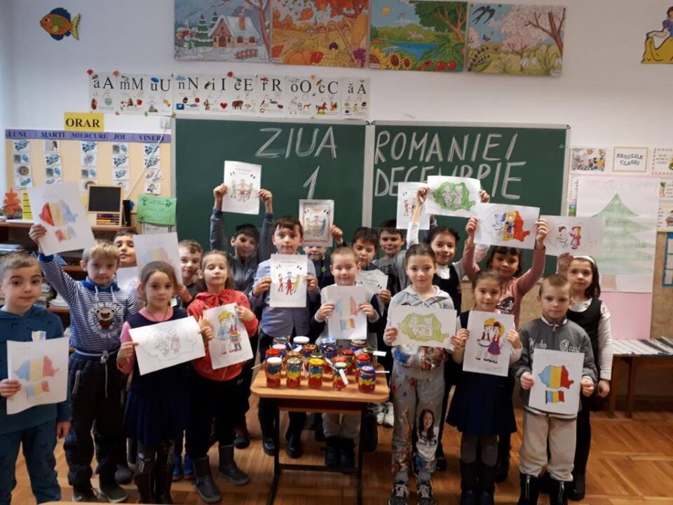 Manifestări dedicate Zilei Naționale, la Școala Gimnazială „Ioan Ciurea” Fălticeni