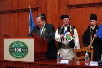 Ședința solemnă a Consiliului Județean organizată de Ziua Bucovinei