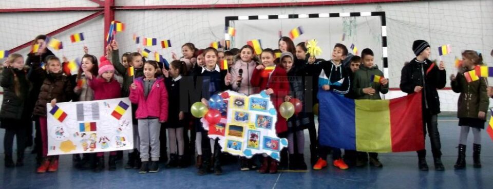 Ziua Bucovinei și Ziua Națională a României sărbătorită și la Liceul Tehnologic “Ștefan cel Mare” – Cajvana