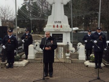 Festivitate cu depuneri de coroane și alocuțiuni la Monumentul Eroilor din Rădăuți