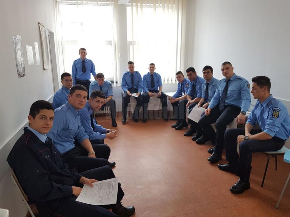 Elevii jandarmi au donat sânge