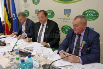 CJ Suceava vrea să organizeze o tabără de creație pentru elevi de etnie româna din regiunea Cernăuți