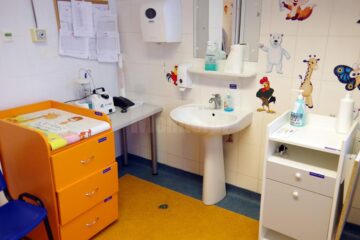 Spitalul de Urgență se disociază de campania de strângere de fonduri pentru mobilier la Pediatrie, lansată de un ONG din Suceava