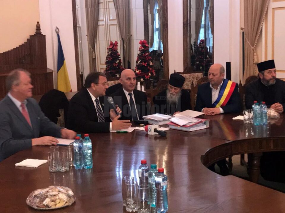 Arhiepiscopul Sucevei și Rădăuților a semnat contractul de finanțare pentru reabilitarea cazinoului din Vatra Dornei