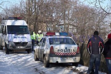 Polițiștii au demarat cercetările și au ajuns la concluzia că principalul suspect de comiterea omorului ar fi chiar soțul femeii, Petru Dumitriu