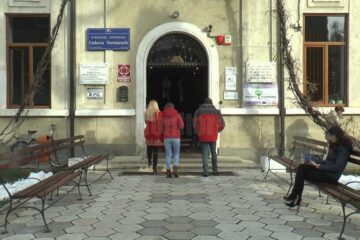 Colegiul Național „Eudoxiu Hurmuzachi”