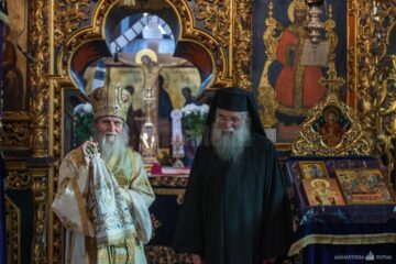 Părintele Melchisedec Velnic, la 25 de ani de stăreție