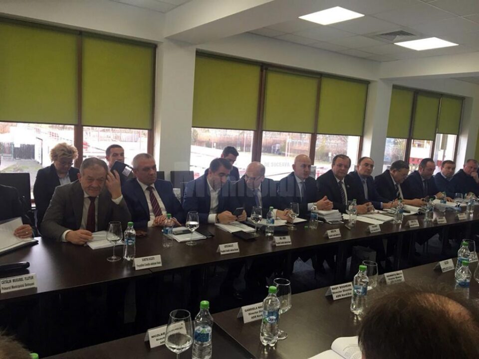 Flutur și-a prezentat bilanțul ca președinte al Consiliului pentru Dezvoltare Regională Nord-Est