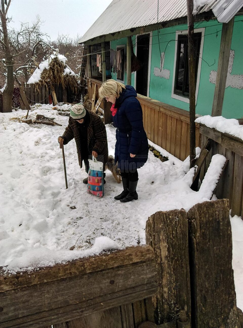 Pachete cu alimente pentru 18 familii nevoiașe din Ilișești