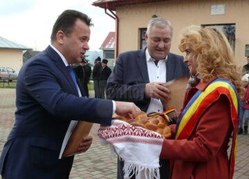 Primirea ministrului Liviu Pop la Baia