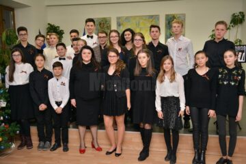 „Armonii de iarnă”, recital la Colegiul de Artă „Ciprian Porumbescu” Suceava