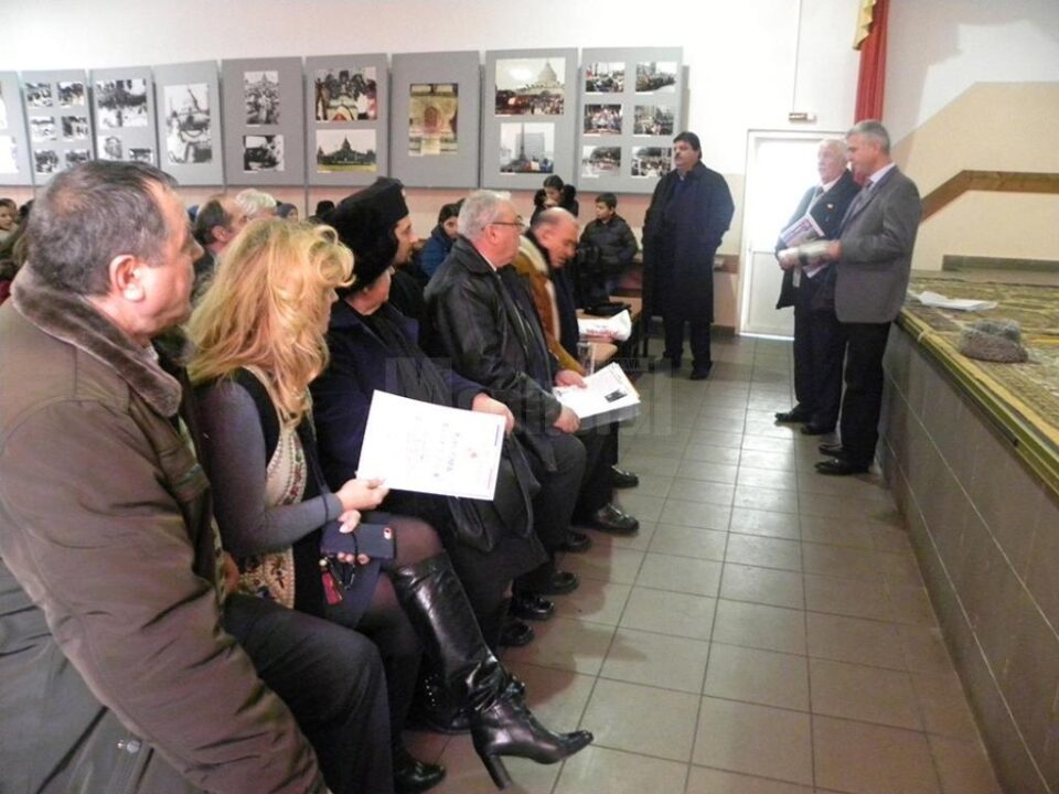 Vernisajul expoziției ajunse la Baia