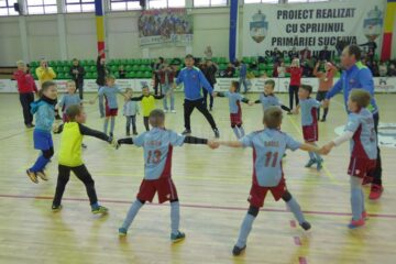 Record de participare la ediția a XI-a a Cupei Moș Crăciun de la Suceava