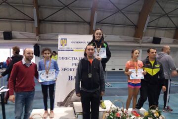 Antrenorul Cristian Prasneac alaturi de atleta Claudia Costiuc