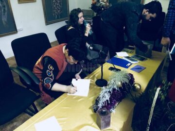 Oana-Denis Rotariu și-a lansat volumul de versuri ”Suflet perpetuu...”, la Biblioteca Bucovinei