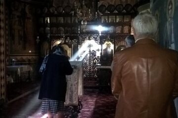 Rugăciunea – focul care luminează și aprinde inimile noastre