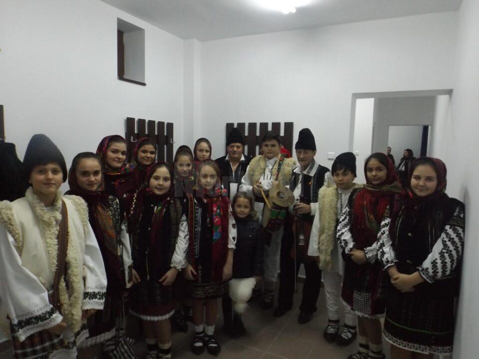 Concert de colinde, la Mitocu Dragomirnei