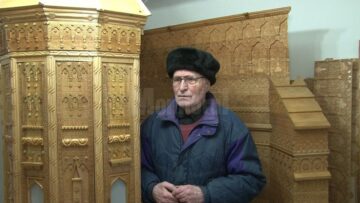 Sala voievozilor, munca de 30 de ani a unui om care și-a dedicat viața sculpturii în lemn