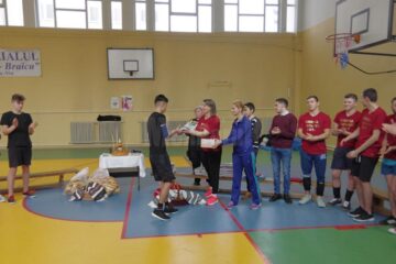 Memorialul Baraboi - Braicu și ”Bun venit acasă!”, două acțiuni pline de emoție desfășurate la Colegiul de Industrie Alimentară