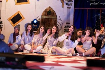 Christmas with the Addams, spectacolul pus în scenă de elevii de la Colegiul "Petru Rareș" Suceava