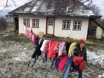 Târg de Crăciun în scop caritabil, la Grădinița ”Piticot” Suceava