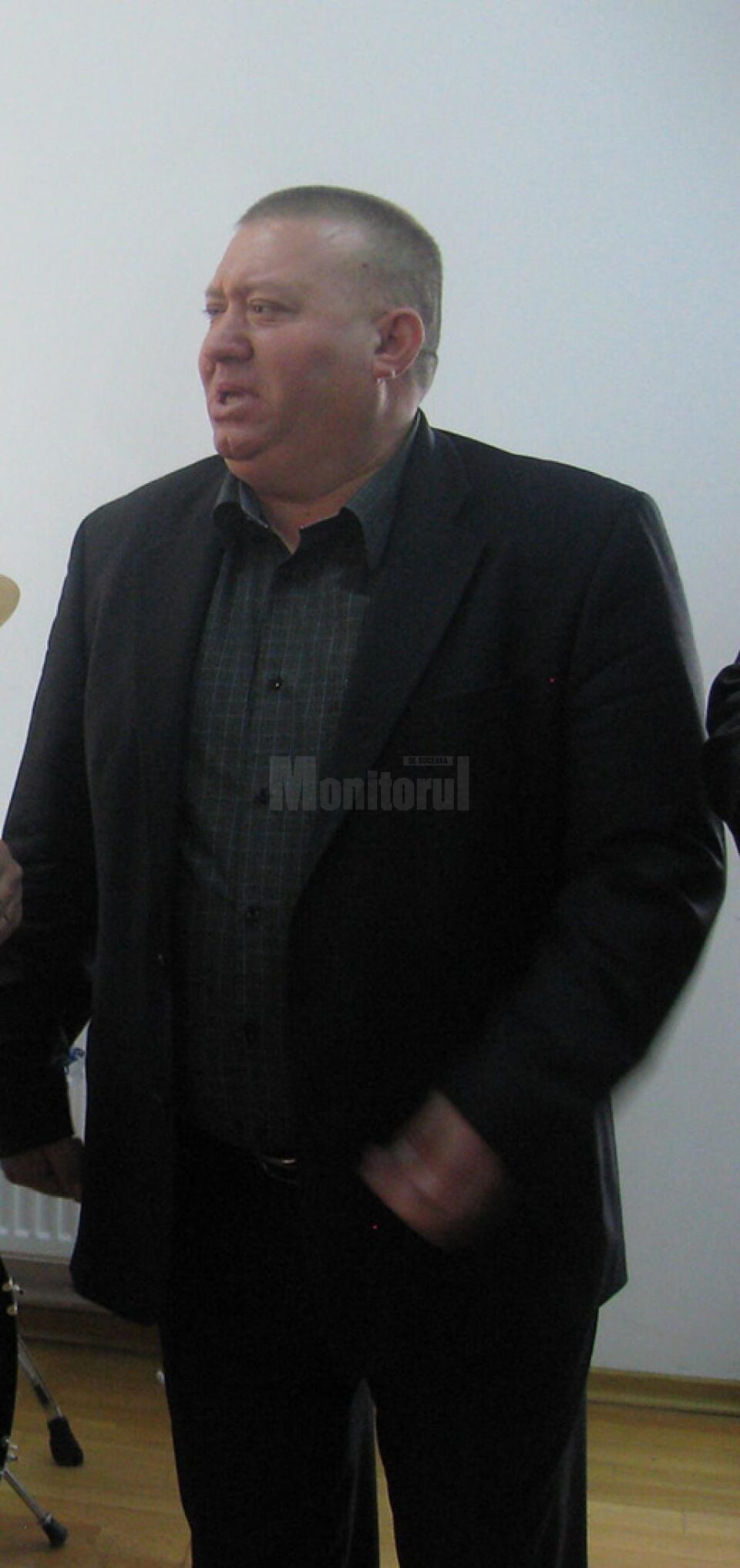 Mihail Cîrlan este acuzat că a atribuit societăților administrate de soția sa contracte în sumă de aproape 350.000 de lei