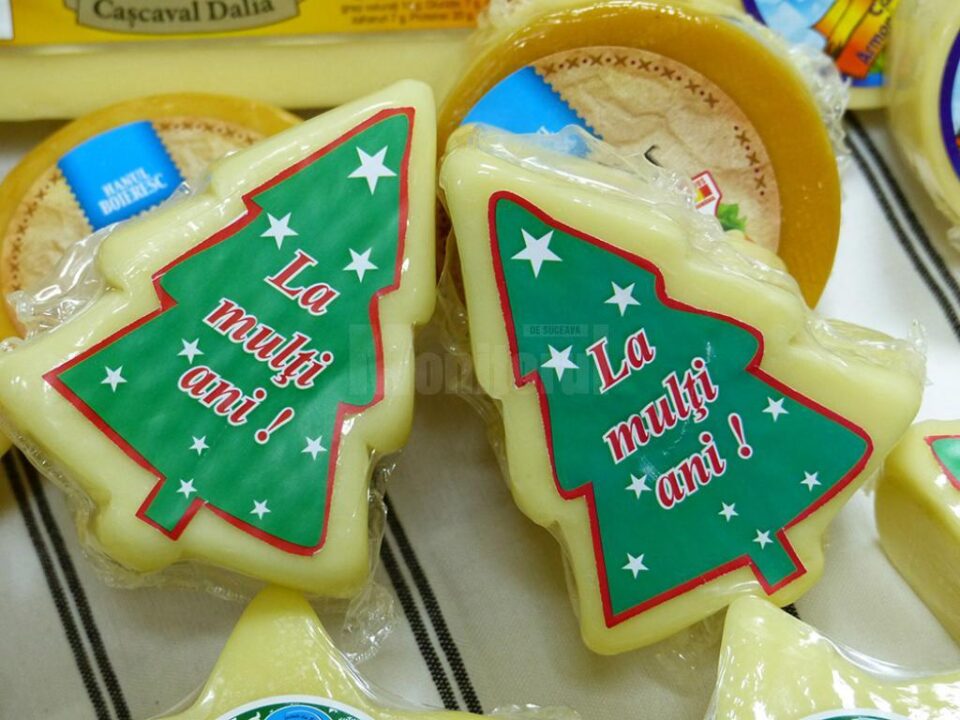 Brăduți din cașcaval, un produs lansat pentru sărbătoarea Crăciunului Brăduți din cașcaval, un produs lansat pentru sărbătoarea Crăciunului