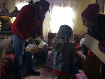 Târg de Crăciun în scop caritabil, la Grădinița ”Piticot” Suceava