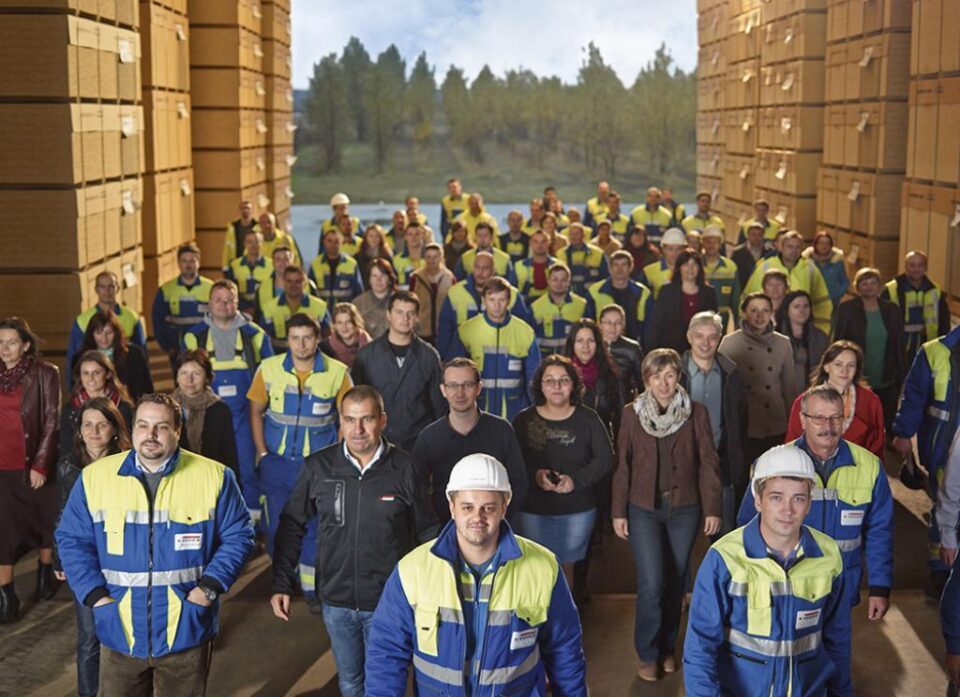 Echipa EGGER - de 10 ani împreună pentru excelență