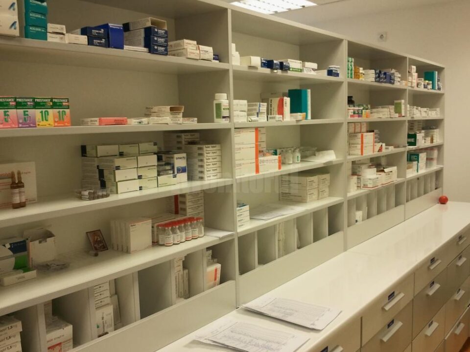 Două farmacii din municipiul Suceava vor fi deschise non-stop