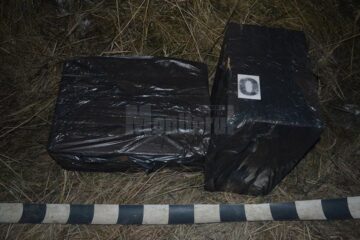 Contrabandist cu cetățenie româno-ucraineană, prins, și 6.000 de pachete de țigări, confiscate, la Vășcăuți