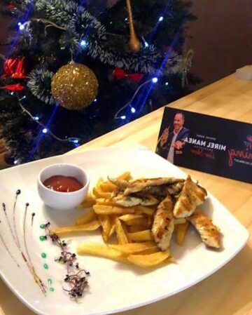 Peste 300 de persoane au sărbătorit redeschiderea Restaurantului Padrino, în acordurile muzicii