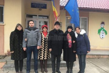 Cadouri oferite copiilor de la Casa de tip familial "Colț Alb" de colectivul Ambulatoriului de diabet zaharat și nutriție