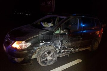 Trei mașini au fost implicate în carambol