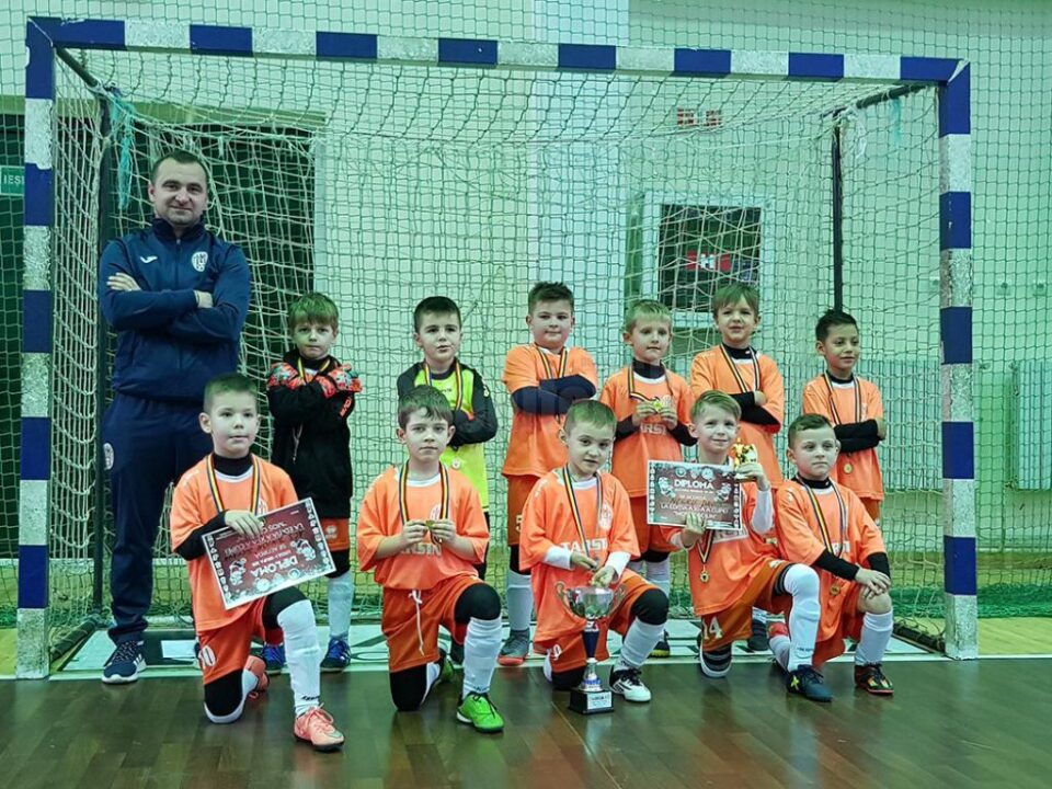 Juniorul Suceava, locul I la grupa 2011, antrenor Bogdan Pantea